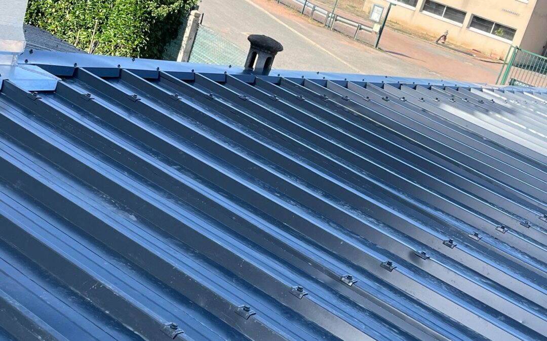 Rénovation d’un toit-terrasse par recouvrement en bac acier à Decize